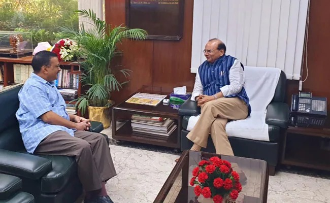 ಸುಪ್ರೀಂ ಆದೇಶವನ್ನು ಲೆ.ಗವರ್ನರ್ ಪಾಲಿಸಲೇಬೇಕು: ಕಡತವನ್ನು ವಾಪಸ್ ಕಳುಹಿಸಿದ ಆಪ್ ಸರಕಾರ