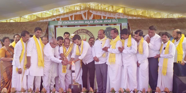 ಮುಂದಿನ ಚುನಾವಣೆಯಲ್ಲಿ ಬಿಲ್ಲವ ಸಮುದಾಯದ ಯುವಕರಿಗೆ ಅವಕಾಶ ನೀಡಿ: ಬಿ.ಜನಾರ್ಧನ ಪೂಜಾರಿ ಮುಂದಿನ ಚುನಾವಣೆಯಲ್ಲಿ ಬಿಲ್ಲವ ಸಮುದಾಯದ ಯುವಕರಿಗೆ ಅವಕಾಶ ನೀಡಿ: ಬಿ.ಜನಾರ್ಧನ ಪೂಜಾರಿ