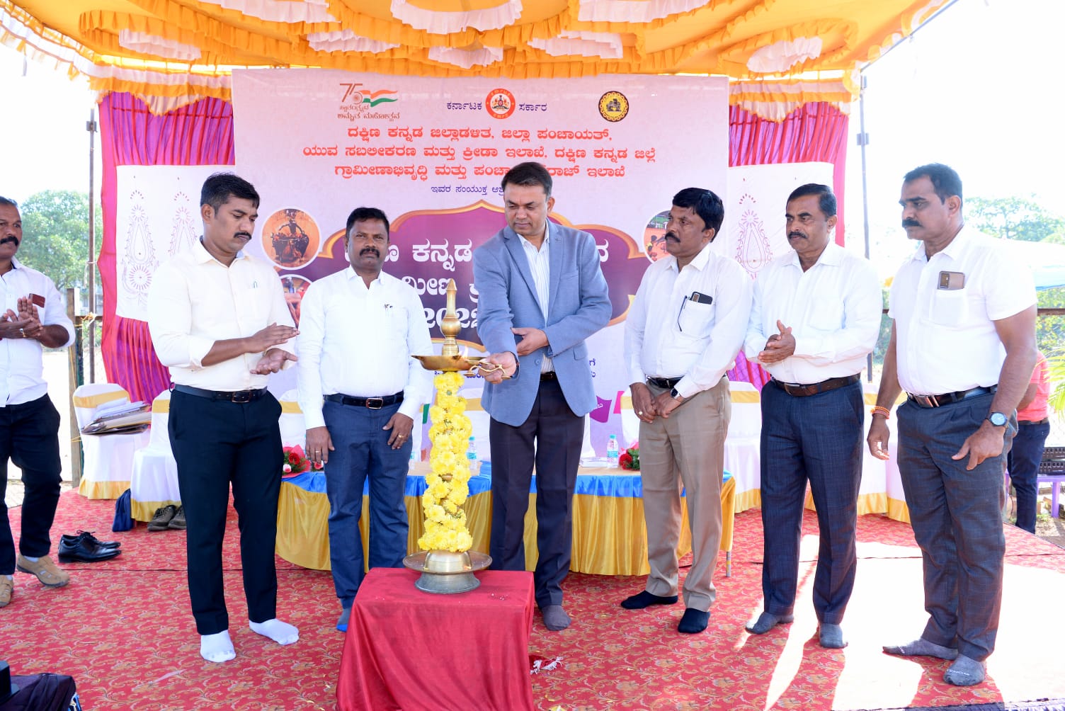 ಮಂಗಳೂರು: ಗ್ರಾಮೀಣ ಕ್ರೀಡೆಗಳಿಗೆ ಪ್ರೋತ್ಸಾಹ ಅಗತ್ಯ: ಜಿಲ್ಲಾಧಿಕಾರಿ ರವಿಕುಮಾರ್