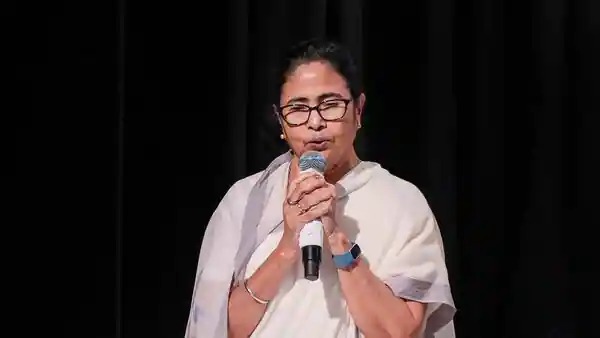 2021-22ರಲ್ಲಿ ಚುನಾವಣಾ ಬಾಂಡ್‌ಗಳ ಮೂಲಕ ಟಿಎಂಸಿಗೆ ಶೇ.96ಕ್ಕೂ ಅಧಿಕ ಆದಾಯ: ಆಡಿಟ್ ವರದಿ