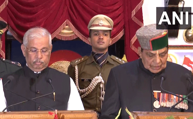 ಹಿಮಾಚಲದಲ್ಲಿ ಸಂಪುಟ ವಿಸ್ತರಣೆ: ಮಾಜಿ ಸಿಎಂ ವೀರಭದ್ರ ಸಿಂಗ್ ಪುತ್ರ ವಿಕ್ರಮಾದಿತ್ಯ ಸೇರಿದಂತೆ 7 ಸಚಿವರ ಸೇರ್ಪಡೆ