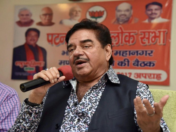 ರಾಹುಲ್ ಗಾಂಧಿ ದೇಶದ ಗಂಭೀರ ನಾಯಕನಾಗಿ ಹೊರಹೊಮ್ಮಿದ್ದಾರೆ: ಶತ್ರುಘ್ನ ಸಿನ್ಹಾ ಶ್ಲಾಘನೆ