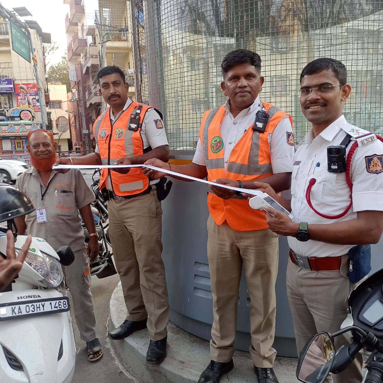 ಶೇ.50 ರಿಯಾಯಿತಿ: ಬೆಂಗಳೂರಿನಲ್ಲಿ 8 ದಿನಗಳಲ್ಲಿ 85 ಕೋಟಿ ರೂ. ಗಿಂತ ಹೆಚ್ಚು ಟ್ರಾಫಿಕ್ ದಂಡ ಸಂಗ್ರಹ