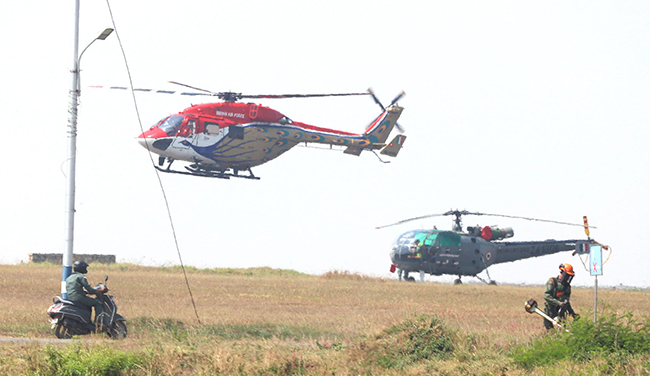 ಫೆ.13ರಿಂದ ಏರೋ ಇಂಡಿಯಾ: ಬೆಂಗಳೂರು ನಗರದ ಹಲವು ರಸ್ತೆಗಳಲ್ಲಿ ಸಂಚಾರ ನಿಷೇಧ, ಪರ್ಯಾಯ ರಸ್ತೆ ಮಾರ್ಗ ಇಲ್ಲಿದೆ...