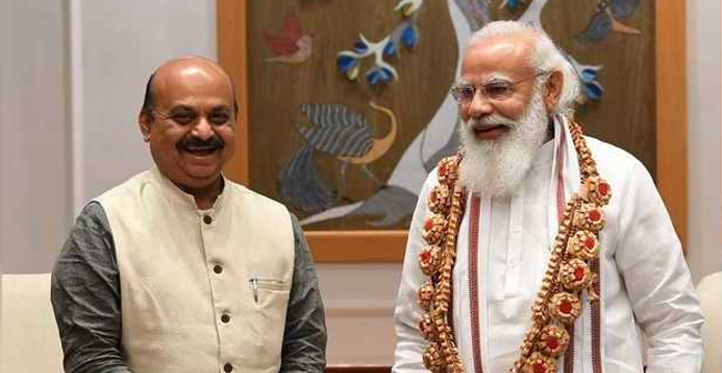 ಮೈಸೂರು-ಬೆಂಗಳೂರು ಹೆದ್ದಾರಿ, ವಂದೇ ಭಾರತ್ ರೈಲಿನ VIDEO: ಸಿಎಂ ಬೊಮ್ಮಾಯಿ ಟ್ವೀಟ್ ಗೆ ಮೋದಿ ಪ್ರತಿಕ್ರಿಯೆ