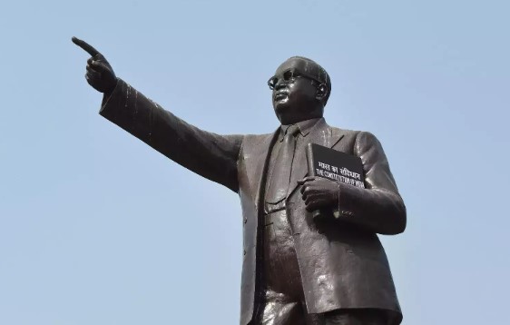 ಉತ್ತರಪ್ರದೇಶ: ದುಷ್ಕರ್ಮಿಗಳಿಂದ ಅಂಬೇಡ್ಕರ್ ಪ್ರತಿಮೆಗೆ ಹಾನಿ