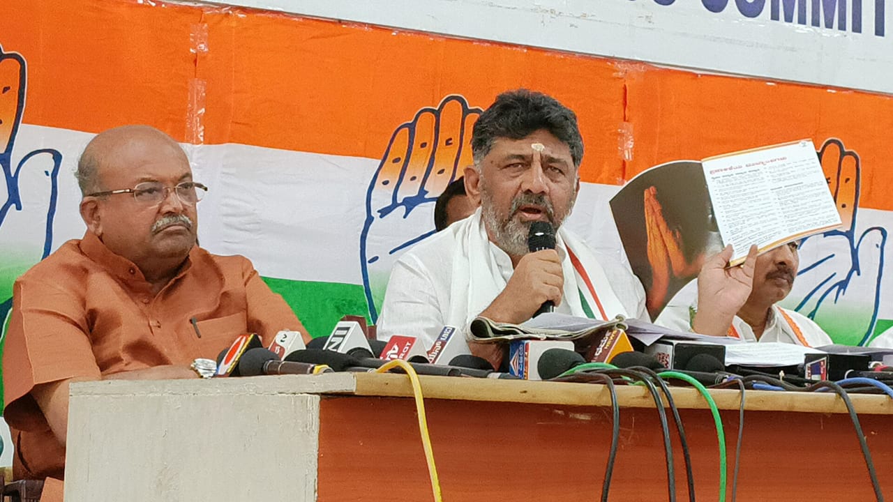 ಮೈಸೂರು-ಬೆಂಗಳೂರು ಎಕ್ಸ್ ಪ್ರೆಸ್ ಹೈವೆ | ಸರ್ವೀಸ್ ರಸ್ತೆ ನಿರ್ಮಾಣ ಮಾಡದೇ ಟೋಲ್ ಸಂಗ್ರಹ ಬೇಡ: ಡಿ.ಕೆ.ಶಿವಕುಮಾರ್