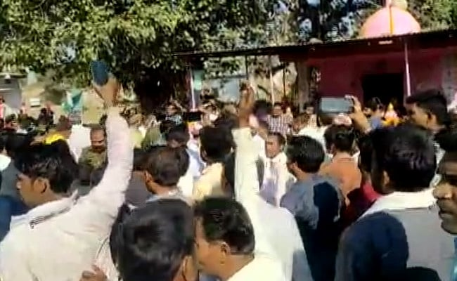 ಮಧ್ಯಪ್ರದೇಶ:  ಶಿವರಾತ್ರಿ ಸಂದರ್ಭದಲ್ಲಿ ದಲಿತರಿಗೆ ದೇವಸ್ಥಾನ ಪ್ರವೇಶಿಸಲು ನಿರಾಕರಣೆ, ಘರ್ಷಣೆಯಲ್ಲಿ 14 ಮಂದಿಗೆ ಗಾಯ