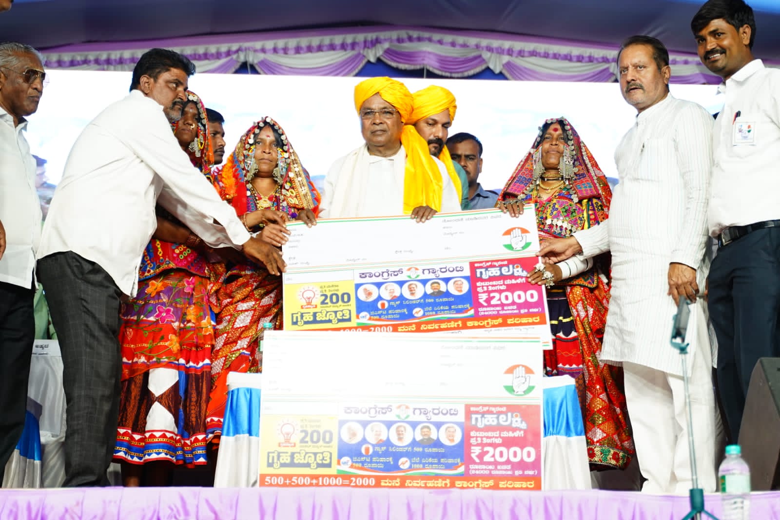 ನನ್ನ ಹೆಸರೇಳಿ ಹಿರೇಮಠ್ ಮತ ಕೇಳಿದರೆ ಉಗಿದು ಕಳಿಸಿ: ಸಿದ್ದರಾಮಯ್ಯ