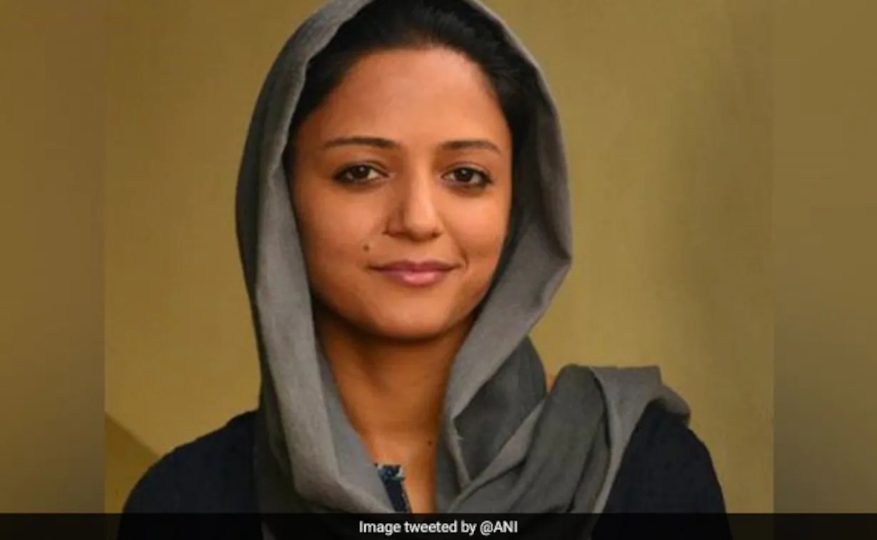 ಶೆಹ್ಲಾ ರಶೀದ್ ಅರ್ಜಿ ವಿಚಾರಣೆಯಿಂದ ಹಿಂದೆ ಸರಿದ ನ್ಯಾಯಾಧೀಶರು