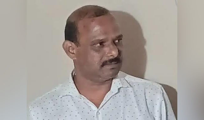 ಚಿಕ್ಕಮಗಳೂರು: ಲಂಚ ಪಡೆಯುತ್ತಿದ್ದ ವೇಳೆ ಕಂದಾಯ ನಿರೀಕ್ಷಕ ಲೋಕಾಯುಕ್ತ ಬಲೆಗೆ