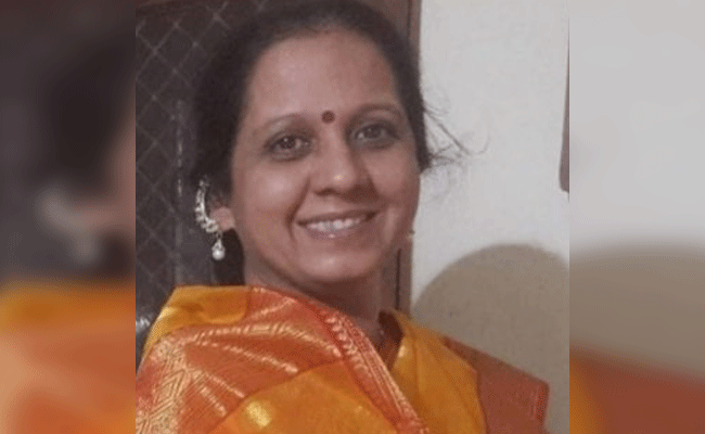 ಹಳೆ ವಿದ್ಯಾರ್ಥಿ ಹಚ್ಚಿದ ಬೆಂಕಿಯಿಂದ ತೀವ್ರವಾಗಿ ಗಾಯಗೊಂಡಿದ್ದ ಪ್ರಾಂಶುಪಾಲೆ ನಿಧನ