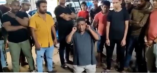 ಪಾಕಿಸ್ತಾನ ಕ್ರಿಕೆಟ್ ತಂಡಕ್ಕೆ ಬೆಂಬಲ: ಕ್ಷಮೆ ಕೋರುವಂತೆ, ಭಾರತ್ ಮಾತಾ ಕಿ ಜೈ ಘೋಷಣೆ ಕೂಗುವಂತೆ ವ್ಯಕ್ತಿಗೆ ಬಲವಂತ