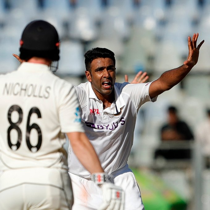 ವಿಶ್ವದ ನಂ.1 ಟೆಸ್ಟ್ ಬೌಲರ್ ಆಗಿ ಹೊರ ಹೊಮ್ಮಿದ ಆರ್. ಅಶ್ವಿನ್