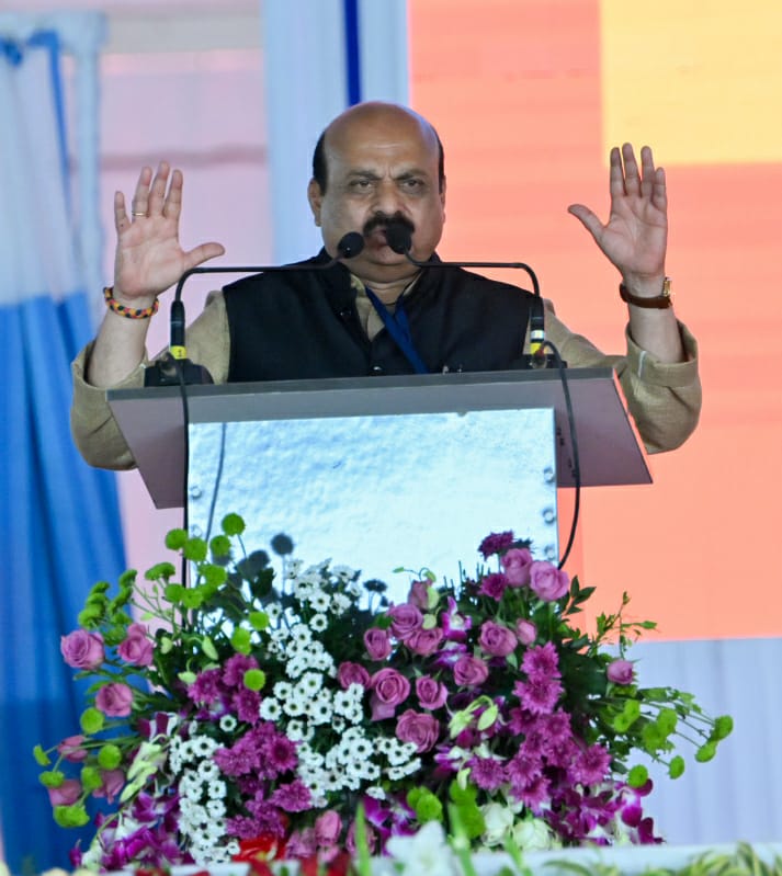 ಮಂಡ್ಯ  ಇಸ್ ಇಂಡಿಯಾ, ಜಿಲ್ಲೆಯನ್ನು ದೇಶದಲ್ಲಿಯೇ ನಂಬರ್ 1 ಮಾಡಲು ಸರ್ಕಾರ ಬದ್ಧ ಎಂದ ಸಿಎಂ ಬೊಮ್ಮಾಯಿ