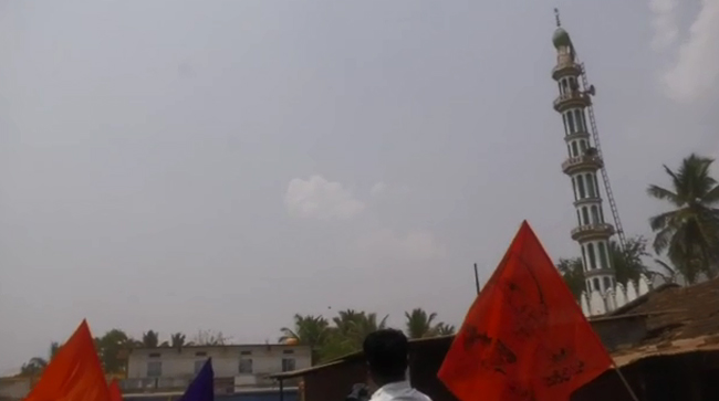 ಹಾವೇರಿ | ಸಂಘಪರಿವಾರ ಕಾರ್ಯಕರ್ತರಿಂದ ಮಸೀದಿ, ಶಾಲೆ ಮೇಲೆ ಕಲ್ಲು ತೂರಾಟ ಪ್ರಕರಣ: 15 ಮಂದಿ ವಶಕ್ಕೆ