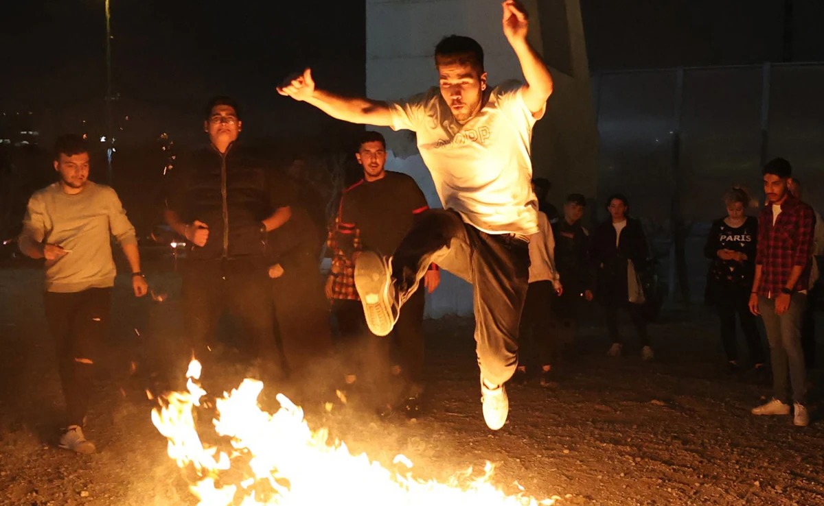 ಇರಾನ್: ಬೆಂಕಿ ಹಬ್ಬ ಆಚರಣೆ ಸಂದರ್ಭ 11 ಮಂದಿ ಮೃತ್ಯು