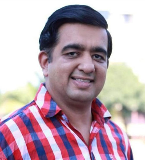 ಕಾರು ಅಪಘಾತ: ಬಂಟಕಲ್ಲು ಪ್ರಾಧ್ಯಾಪಕ ಸ್ಥಳದಲ್ಲಿಯೇ ಮೃತ್ಯು ಕಾರು ಅಪಘಾತ: ಬಂಟಕಲ್ಲು ಪ್ರಾಧ್ಯಾಪಕ ಸ್ಥಳದಲ್ಲಿಯೇ ಮೃತ್ಯು