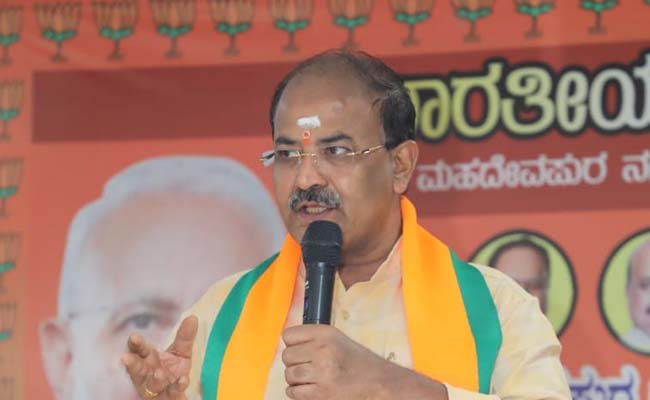 ಲಿಂಬಾವಳಿ ಹಿಡಿತ ತಪ್ಪಿಸಲು ಹೊಸ  ದಾರಿ ಹುಡುಕಿದೆಯಾ ಕಾಂಗ್ರೆಸ್?