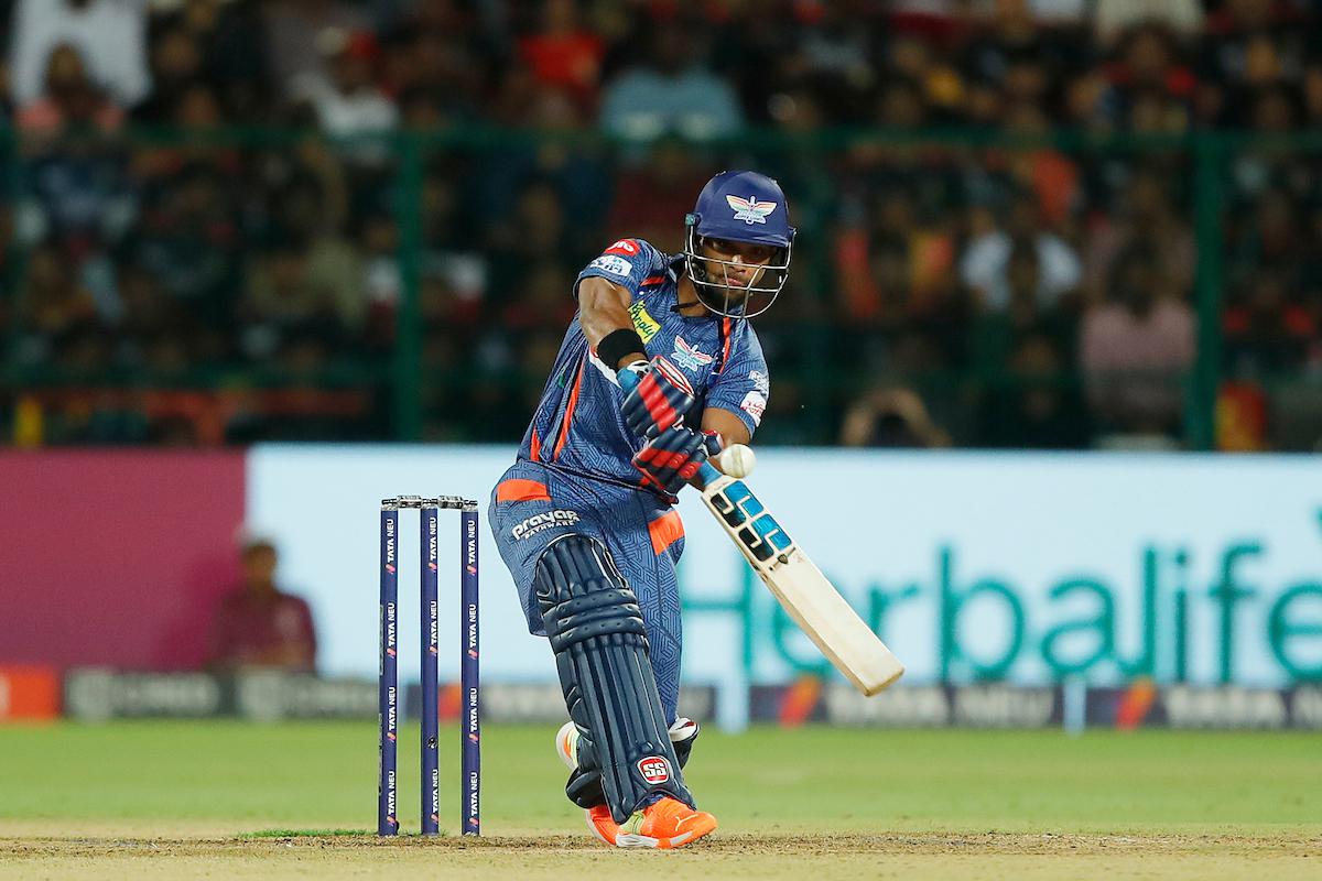 ಆರ್‌ಸಿಬಿ ವಿರುದ್ಧ ಲಕ್ನೊಗೆ 1 ವಿಕೆಟ್ ರೋಚಕ ಜಯ