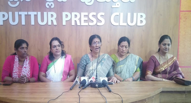 ಶಕುಂತಳಾ ಶೆಟ್ಟಿಗೆ ಟಿಕೇಟ್ ನಿರಾಕರಿಸಿದರೆ ಸಾಮೂಹಿಕ ರಾಜೀನಾಮೆ: ಮಹಿಳಾ ಕಾಂಗ್ರೆಸ್ ಎಚ್ಚರಿಕೆ