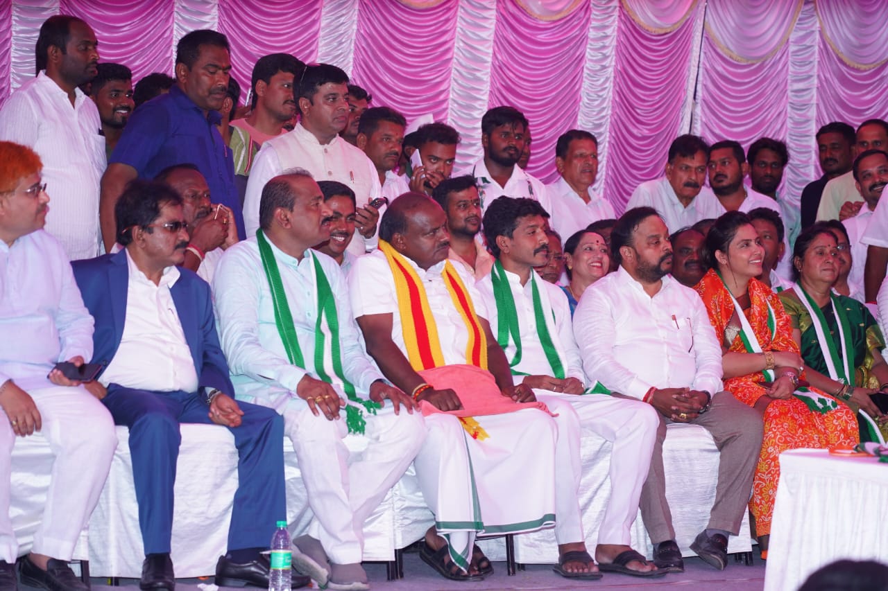 ಎಂ.ಪಿ. ಕುಮಾರಸ್ವಾಮಿ ಸೇರಿ ಜೆಡಿಎಸ್ ಸೇರ್ಪಡೆಯಾದ ಐವರು ಮಾಜಿ ಶಾಸಕರು