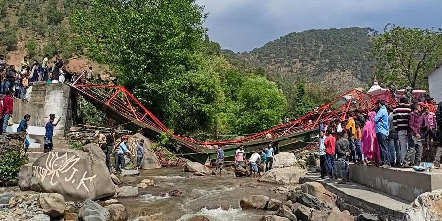 ಜಮ್ಮು ಹಾಗೂ ಕಾಶ್ಮೀರ: ಕಾಲು ಸೇತುವೆ ಕುಸಿತ; 40 ಜನರಿಗೆ ಗಾಯ