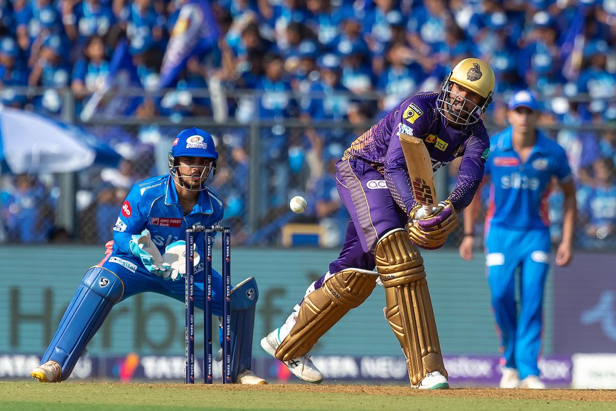 ಐಪಿಎಲ್: ಮುಂಬೈ ಇಂಡಿಯನ್ಸ್‌ಗೆ 186 ರನ್ ಸವಾಲು ನೀಡಿದ ಕೆಕೆಆರ್