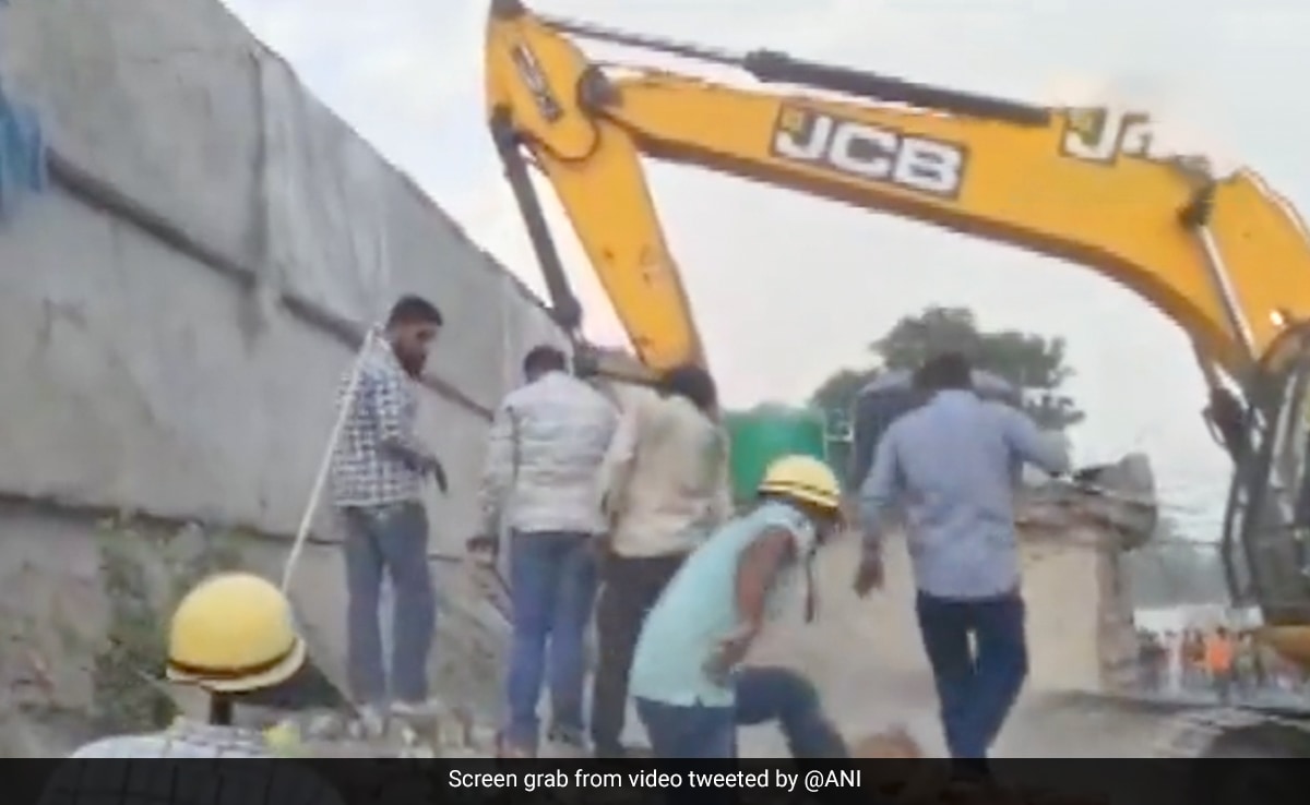 ಹರ್ಯಾಣ: ಕುಸಿದುಬಿದ್ದ 3 ಅಂತಸ್ತಿನ ರೈಸ್ ಮಿಲ್; ಹಲವು ಕಾರ್ಮಿಕರು ಸಿಲುಕಿರುವ ಭೀತಿ