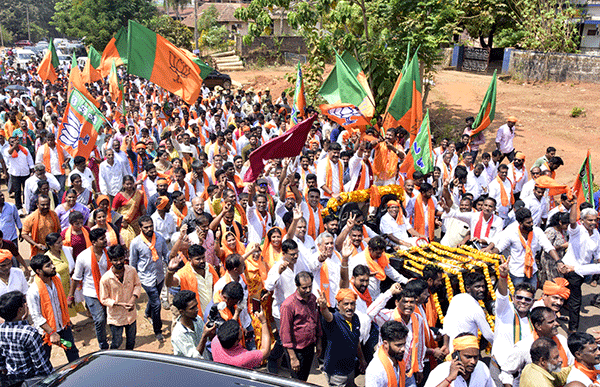 ಮಂಗಳೂರು ನಗರ ಉತ್ತರ: ಶಾಸಕ ಡಾ.ಭರತ್ ಶೆಟ್ಟಿ ನಾಮಪತ್ರ ಸಲ್ಲಿಕೆ
