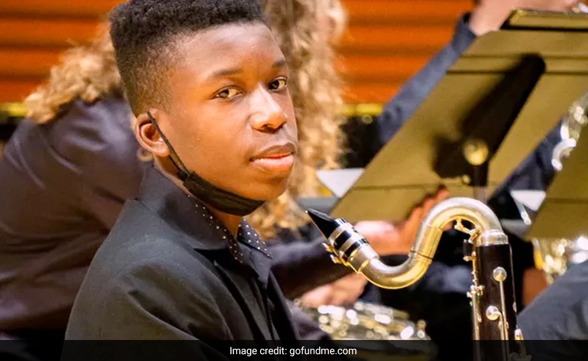 ತಪ್ಪಿ ಕಾಲಿಂಗ್‌ಬೆಲ್‌ ಒತ್ತಿದ್ದ ಕಪ್ಪುವರ್ಣೀಯ ಬಾಲಕನಿಗೆ ಗುಂಡೇಟು: ಆರೋಪಿ ವಿರುದ್ಧ ಹತ್ಯೆ ಪ್ರಯತ್ನದ ದೋಷಾರೋಪಣೆ