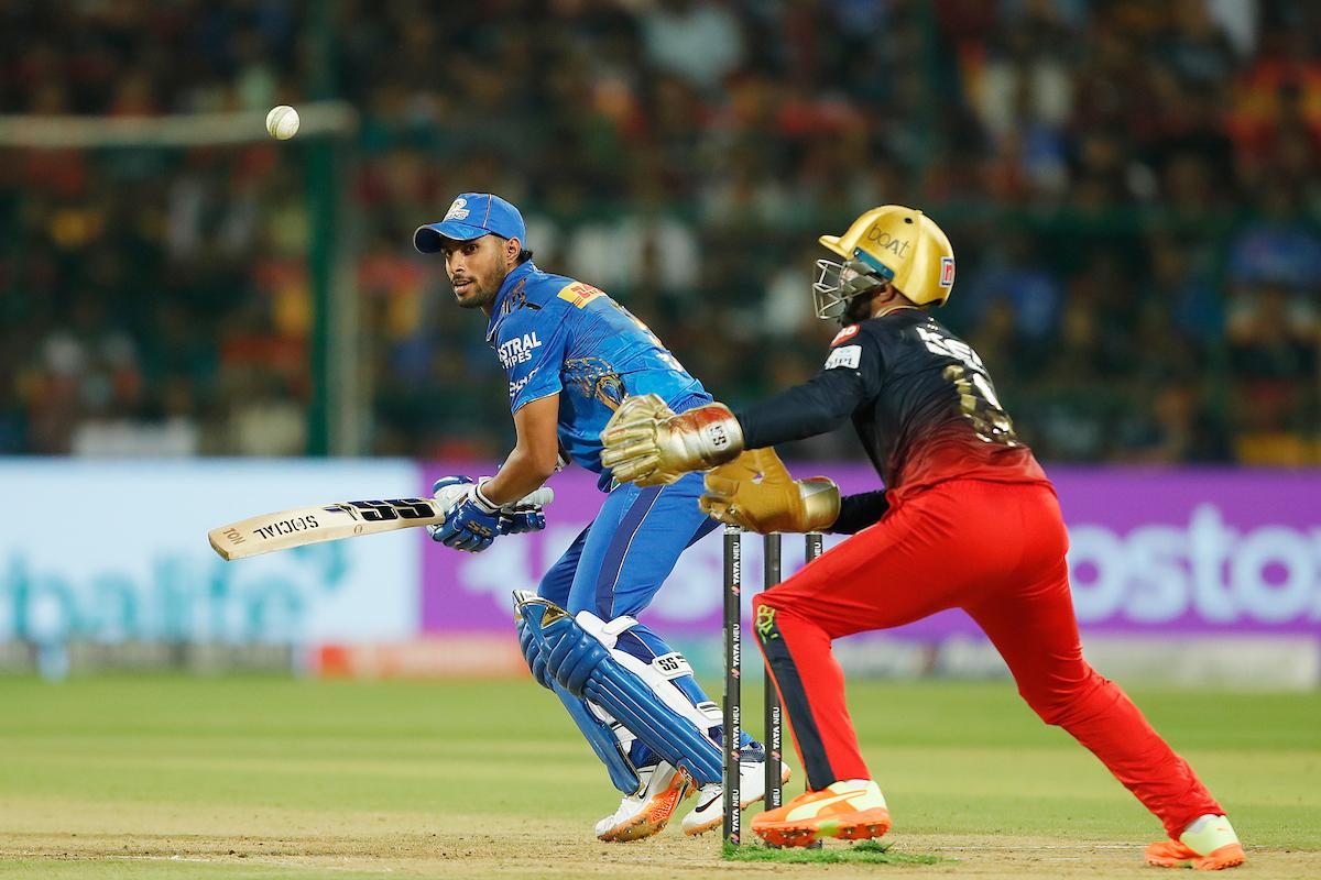 ಐಪಿಎಲ್: ಆರ್‌ಸಿಬಿ ಗೆಲುವಿಗೆ 172 ರನ್ ಗುರಿ ನೀಡಿದ ಮುಂಬೈ ಇಂಡಿಯನ್ಸ್