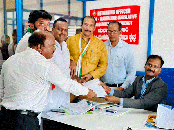 ಮಂಗಳೂರು: ಯು.ಟಿ.ಖಾದರ್ ನಾಮಪತ್ರ ಸಲ್ಲಿಕೆ