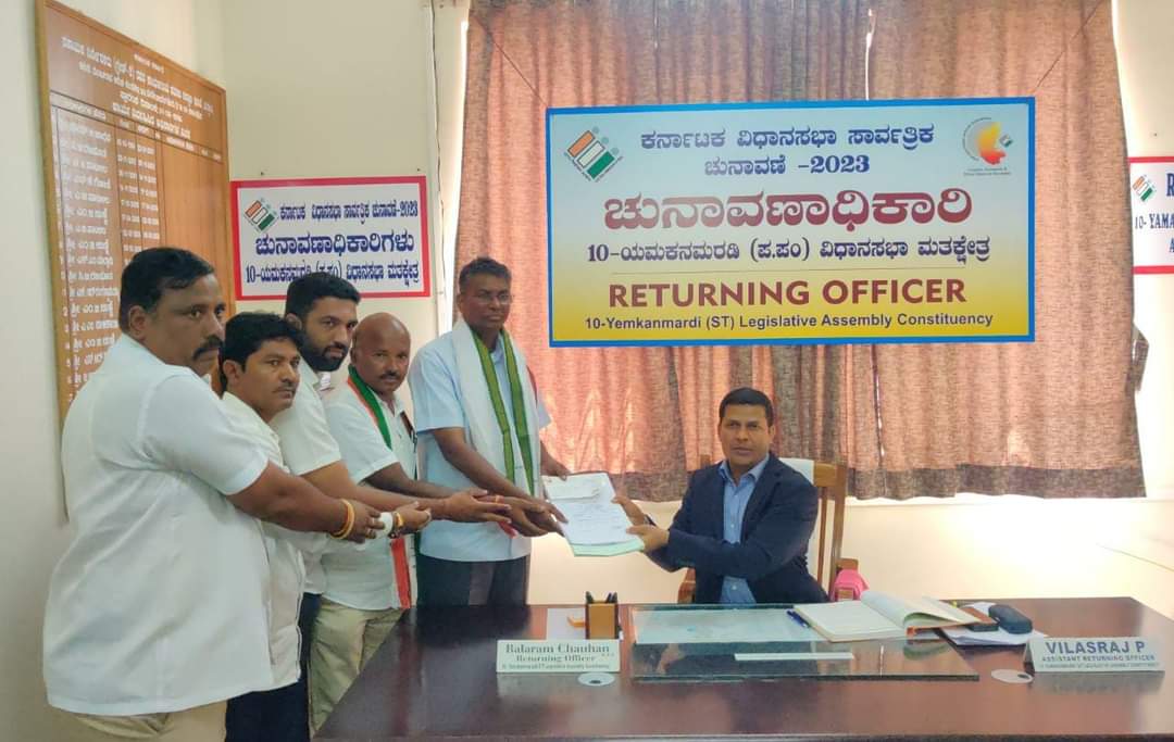 ರಾಹುಕಾಲದಲ್ಲಿ ನಾಮಪತ್ರ ಸಲ್ಲಿಸಿದ ಕೆಪಿಸಿಸಿ ಕಾರ್ಯಾಧ್ಯಕ್ಷ ಸತೀಶ್ ಜಾರಕಿಹೊಳಿ