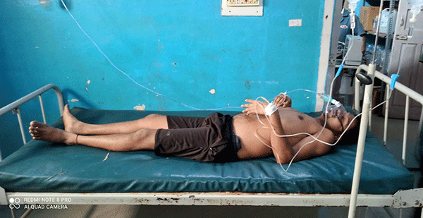 ಆನೇಕಲ್ | ಹೋಮ‌ದ ಹೊಗೆಯಿಂದ ಕೆರಳಿದ ಹೆಜ್ಜೇನು ದಾಳಿ: ಇಬ್ಬರ ಸ್ಥಿತಿ ಗಂಭೀರ