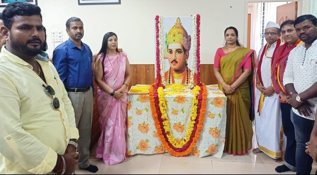 ಬಸವಣ್ಣರಿಂದ ಜಗತ್ತಿನ ಮೊದಲ ಸಂಸತ್ ರಚನೆ: ಪ್ರಸನ್ನ ಎಚ್.