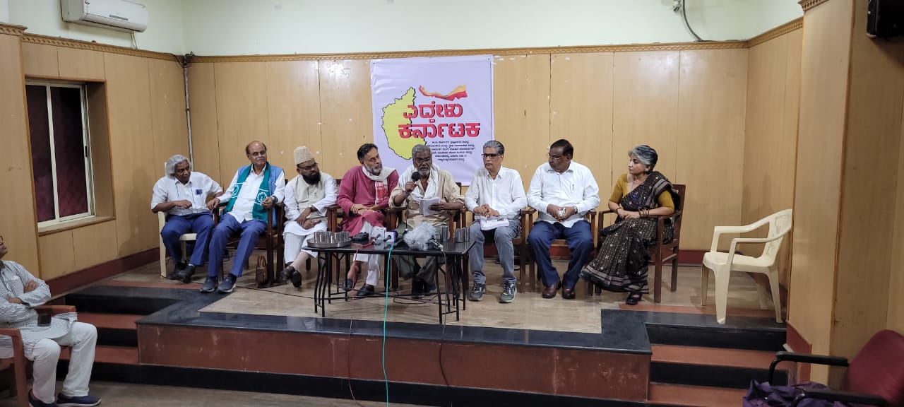 ಚುನಾವಣೆಯಲ್ಲಿ ಕೋಮುವಾದಿ ಪಕ್ಷ ಬಿಜೆಪಿ ಸೋಲಿಸುವಂತೆ ದೇವನೂರು ಮಹಾದೇವ ಕರೆ