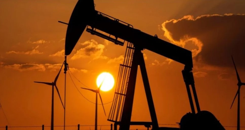 ಎಲ್ ನಿನೋ, ಕಚ್ಚಾತೈಲ ಬೆಲೆಗಳಿಂದ ಭಾರತೀಯ ಆರ್ಥಿಕತೆಗೆ ಅಪಾಯ: ಕೇಂದ್ರ ವಿತ್ತ ಸಚಿವಾಲಯ