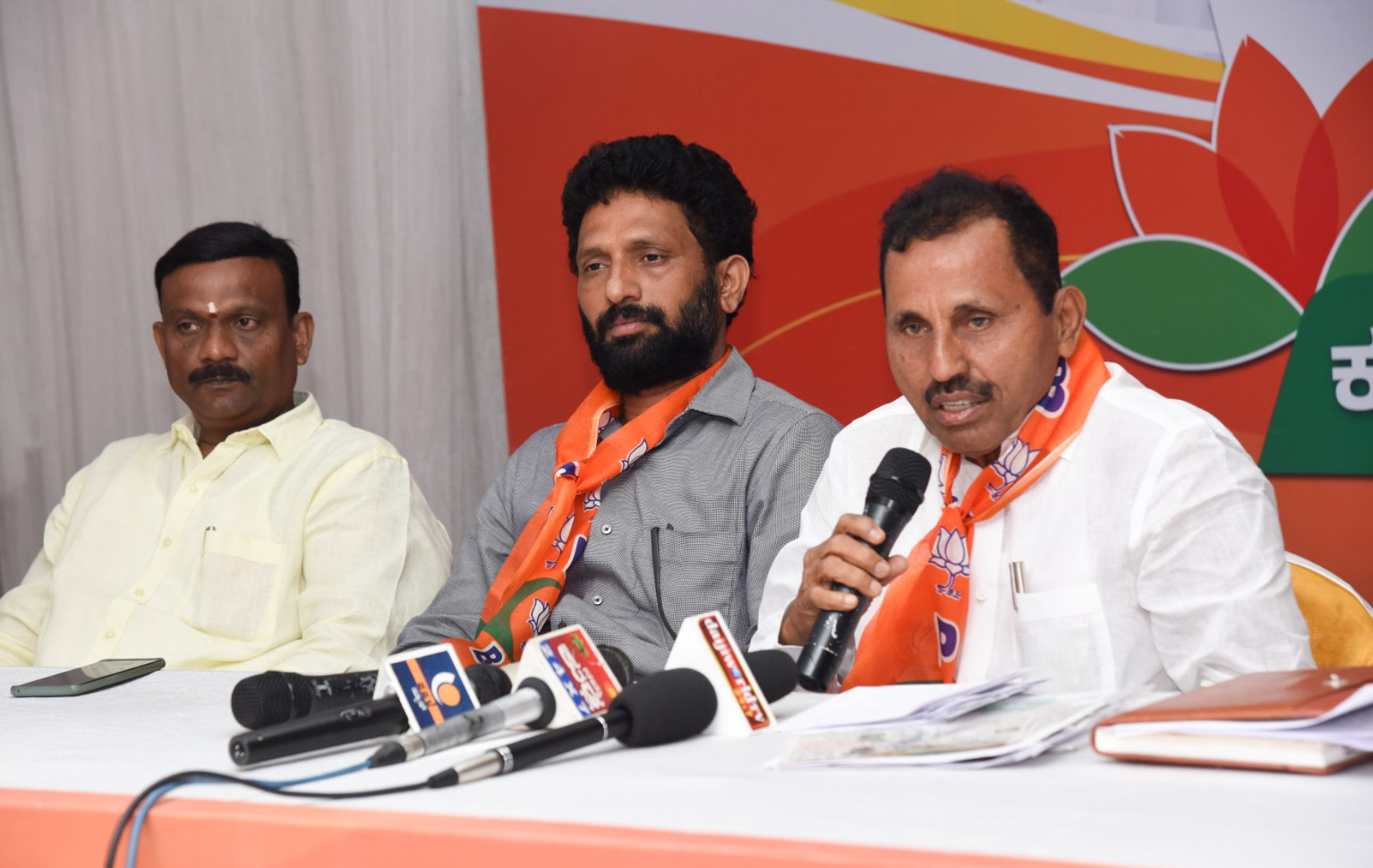 ರಾಜೇಶ್ ನಾಯ್ಕ್‌ಗೆ 25 ಸಾವಿರಕ್ಕೂ ಅಧಿಕ ಮತಗಳ ಅಂತರದಿಂದ ಗೆಲುವು ನಿಶ್ಚಿತ : ಹರಿಕೃಷ್ಣ ಬಂಟ್ವಾಳ್