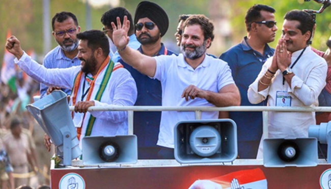 ಬಳ್ಳಾರಿ ನಗರದಲ್ಲಿ ರಾಹುಲ್‍ ಗಾಂಧಿ ರೋಡ್‍ಶೋ