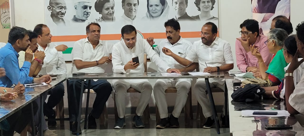 ಉಡುಪಿ ಜಿಲ್ಲಾ ಕಾಂಗ್ರೆಸ್‌ನಿಂದ ಚುನಾವಣಾಪೂರ್ವ ಪ್ರಗತಿ ಸಮೀಕ್ಷೆ