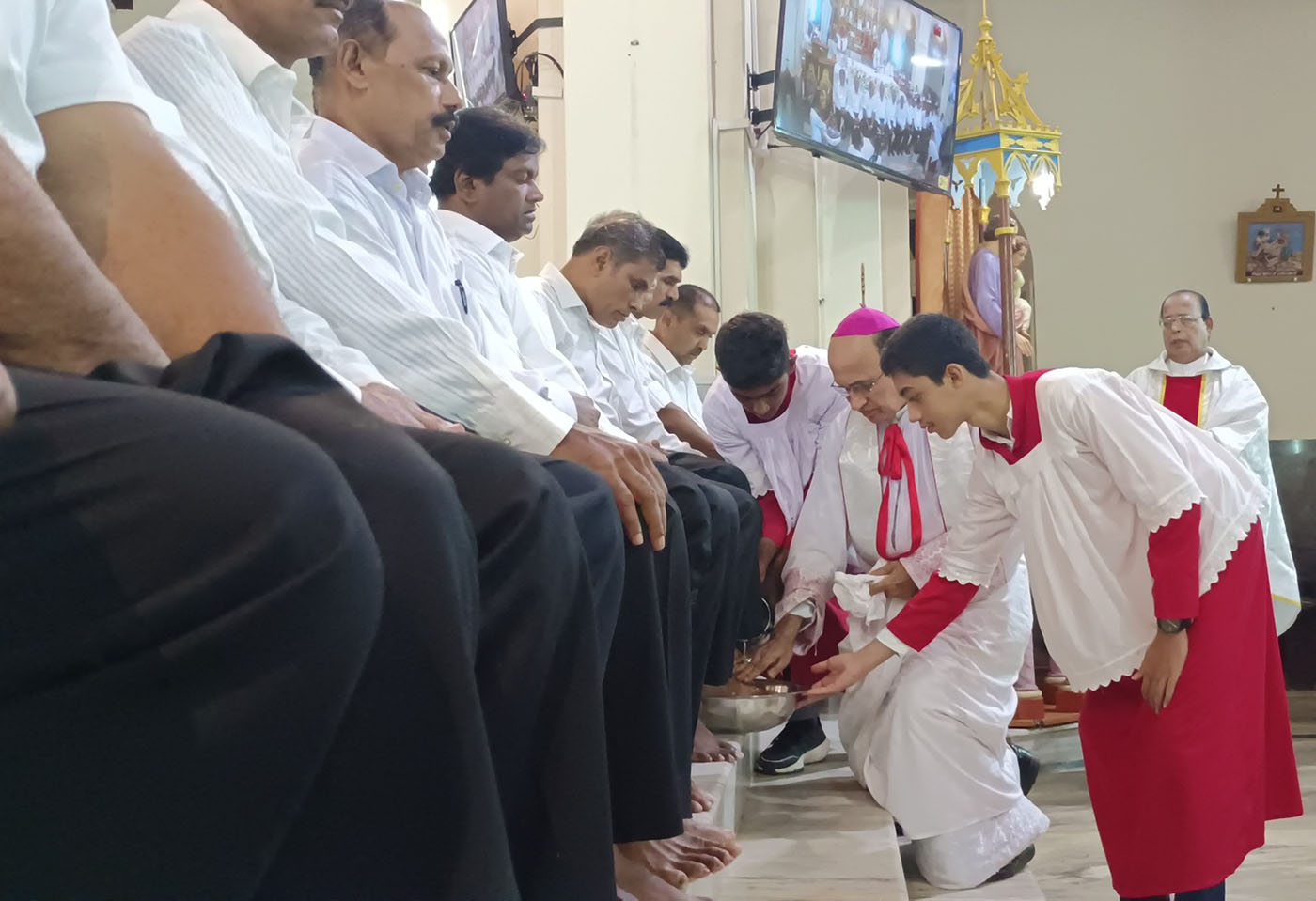 ಉಡುಪಿ ಜಿಲ್ಲೆಯಲ್ಲಿ ಕ್ರೆಸ್ತರಿಂದ ಪವಿತ್ರ ಗುರುವಾರ ಆಚರಣೆ