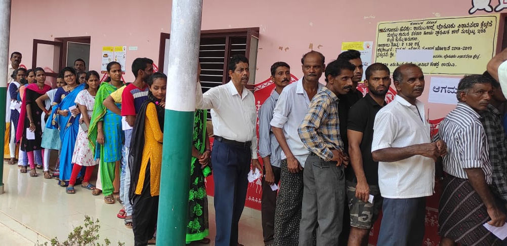 1 ಗಂಟೆ ವೇಳೆಗೆ ಉಡುಪಿ ಜಿಲ್ಲೆಯಲ್ಲಿ ಶೇ.47.79 ಮತದಾನ