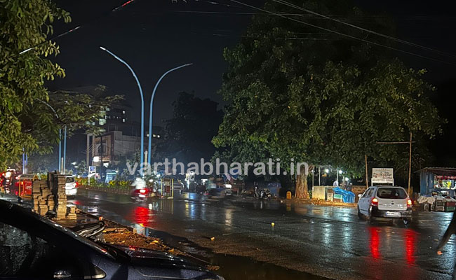 ಮಂಗಳೂರು: ಗುಡುಗು ಸಹಿತ ಭಾರೀ ಮಳೆ