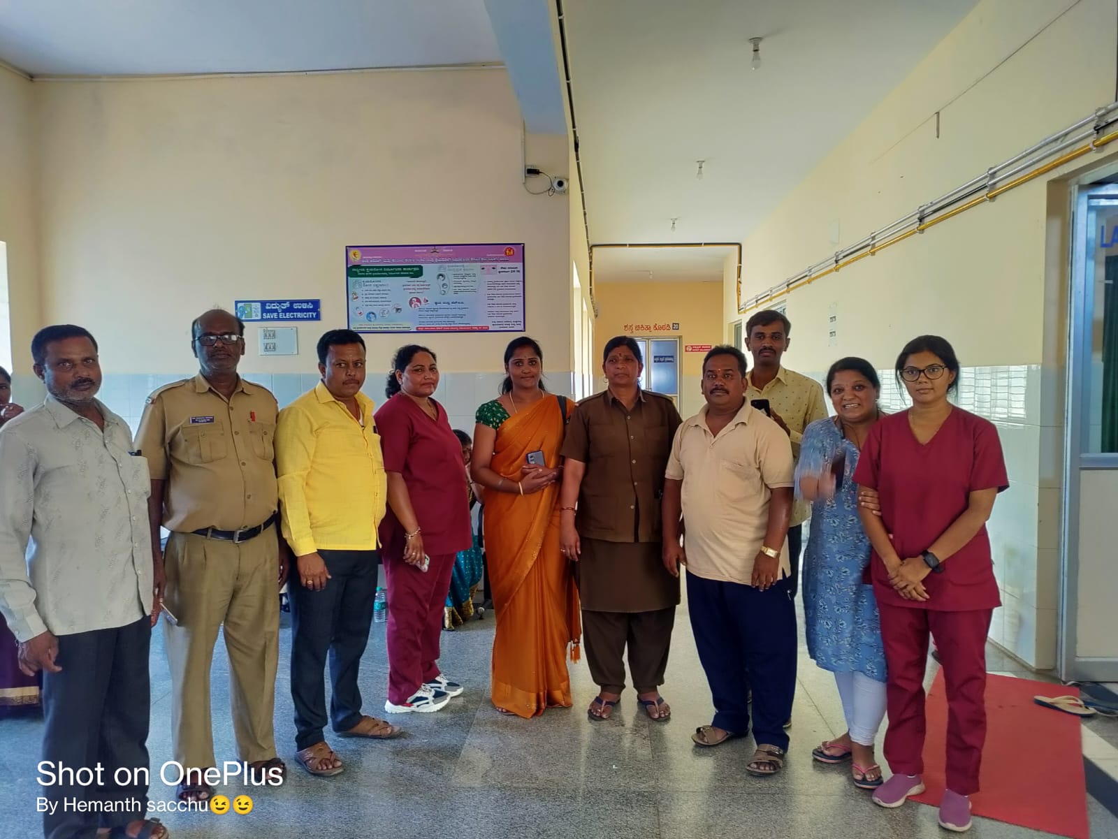 ಕೆಎಸ್ಸಾರ್ಟಿಸಿ ಬಸ್‍ನಲ್ಲಿ ಗರ್ಭಿಣಿಗೆ ಹೆರಿಗೆ; ನಿರ್ವಾಹಕಿಯ ಕಾರ್ಯಕ್ಕೆ ಶ್ಲಾಘನೆ