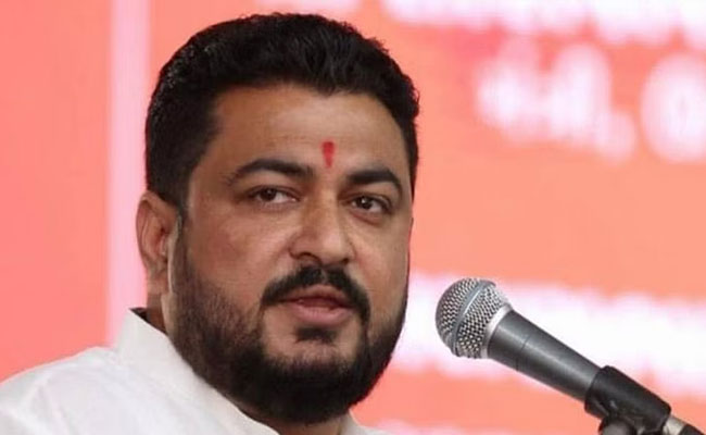 ವೈದ್ಯನ ಆತ್ಮಹತ್ಯೆಗೆ ಪ್ರಚೋದನೆ ಆರೋಪ: ಬಿಜೆಪಿ ಸಂಸದನ ವಿರುದ್ಧ ಪ್ರಕರಣ ದಾಖಲು