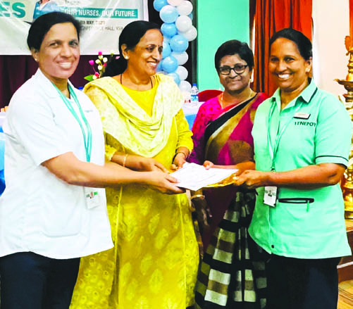 ಮಂಗಳೂರು: ಝುಲೇಖಾ ನರ್ಸಿಂಗ್ ಕಾಲೇಜಿನಲ್ಲಿ ಅಂತರ್‌ರಾಷ್ಟ್ರೀಯ ದಾದಿಯರ ದಿನಾಚರಣೆ