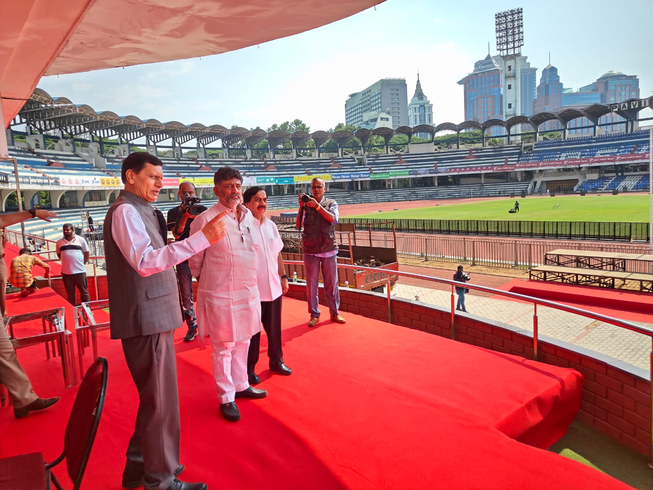 ನೂತನ ಕಾಂಗ್ರೆಸ್ ಸರಕಾರ ರಾಜ್ಯದ ಜನರ ಧ್ವನಿಯಾಗಿ ಕೆಲಸ ಮಾಡಲಿದೆ: ಡಿಕೆಶಿ