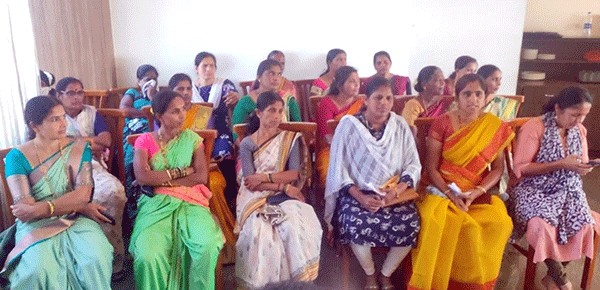 ಶಾಸಕ ಸುನೀಲ್ ನಾಯ್ಕರ ಕುಮ್ಮಕ್ಕಿನಿಂದ ಸಾಮಾಜಿಕ ಜಾಲಾತಾಣಗಳಲ್ಲಿ ನಾಮಧಾರಿ ಮಹಿಳೆಯರ ತೇಜೋವಧೆ: ನಯನಾ