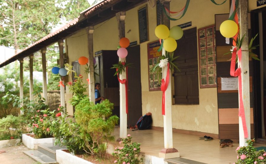 ಶಾಲಾರಂಭ ಮುಂದೂಡಲು ಮನವಿ